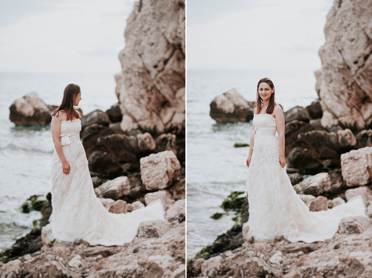 Bride at the beach-Mireia Navarro Photography