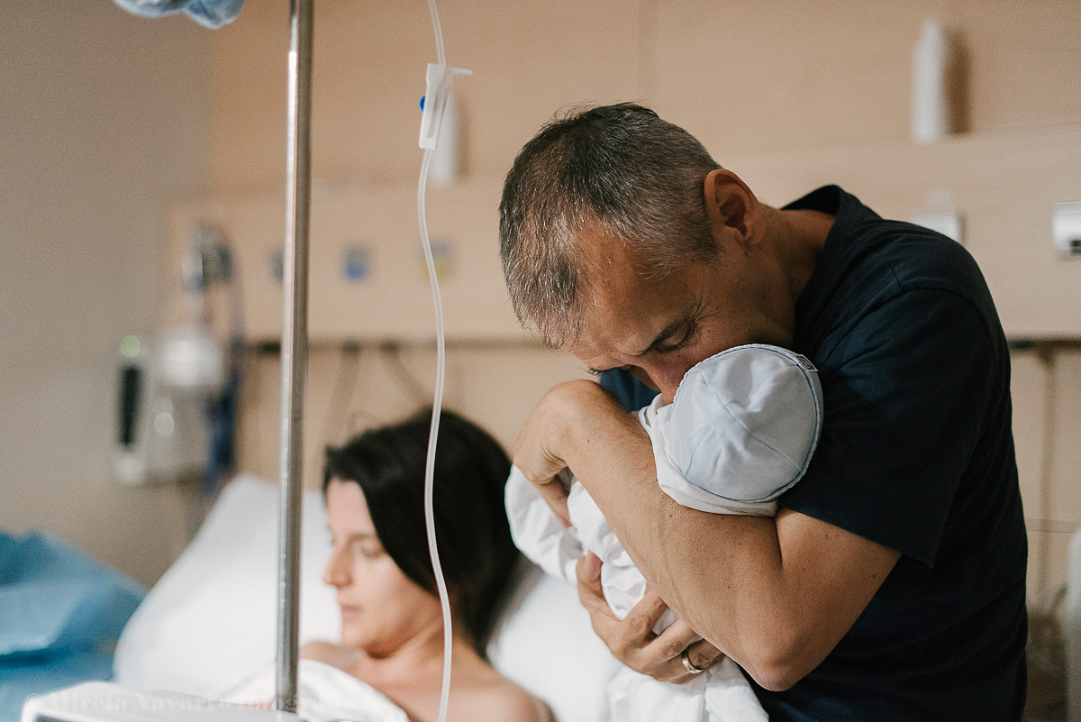 Fotografia recién nacido en hospital